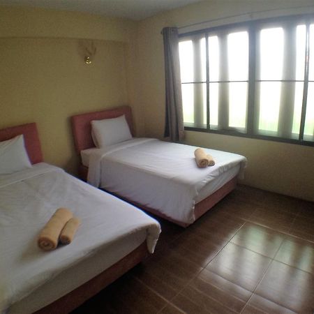 Sweet Honey Pranburi Hotel Sam Roi Yot Exterior photo
