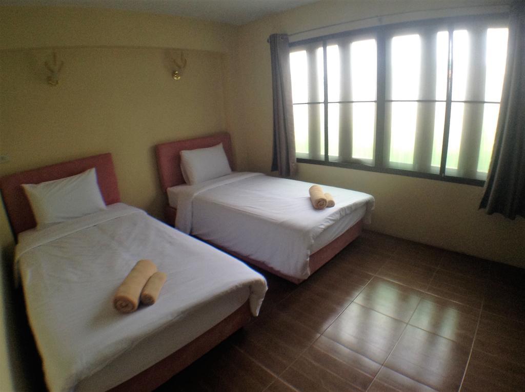 Sweet Honey Pranburi Hotel Sam Roi Yot Exterior photo