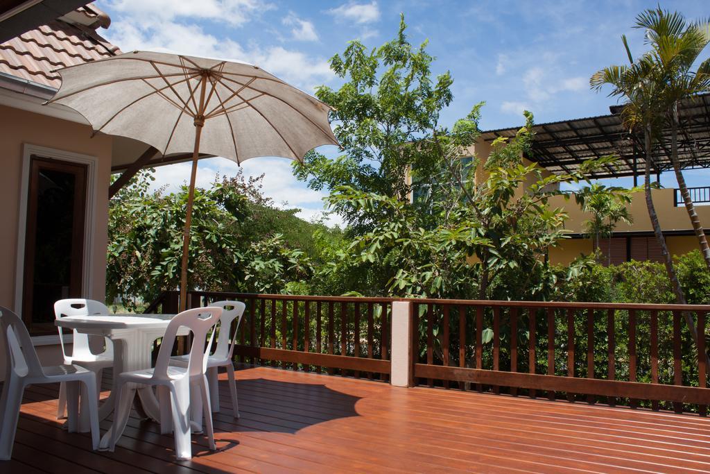 Sweet Honey Pranburi Hotel Sam Roi Yot Exterior photo