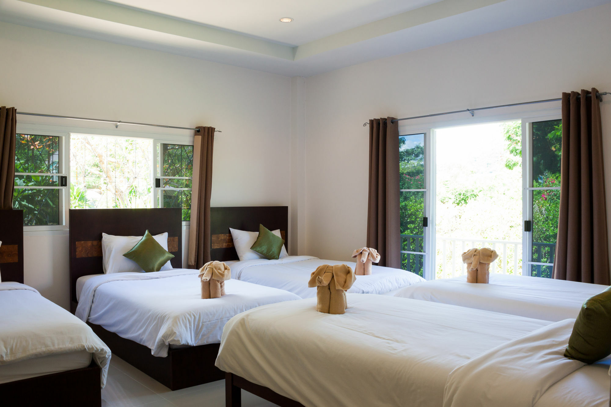 Sweet Honey Pranburi Hotel Sam Roi Yot Exterior photo